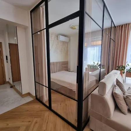 아파트 Piekny Klimatyczny Apartament Przy Parku Blisko Dworca Centrum 라돔